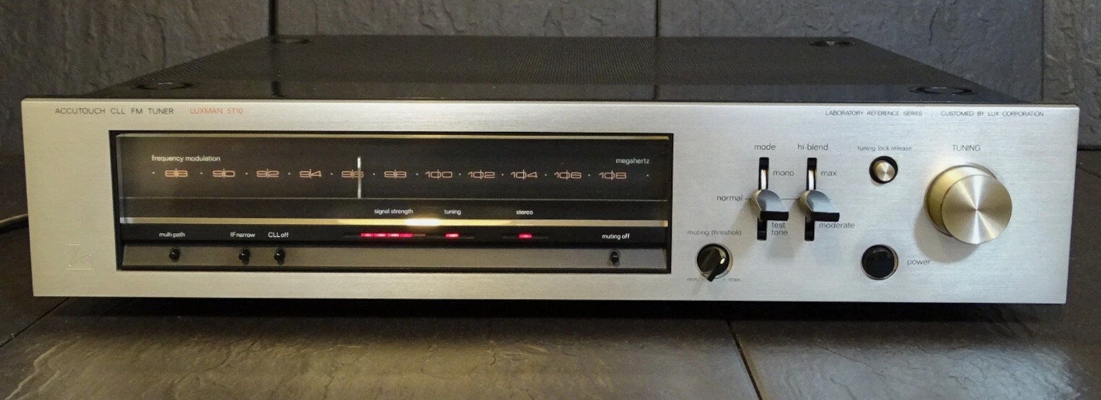 Luxman 5T 10