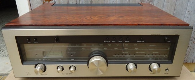 Luxman R 1040
