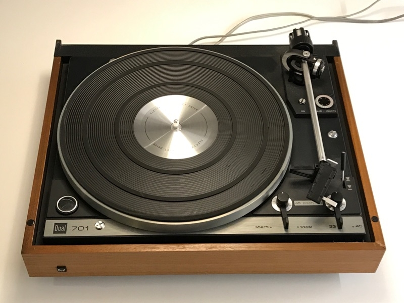 Dual CS 701