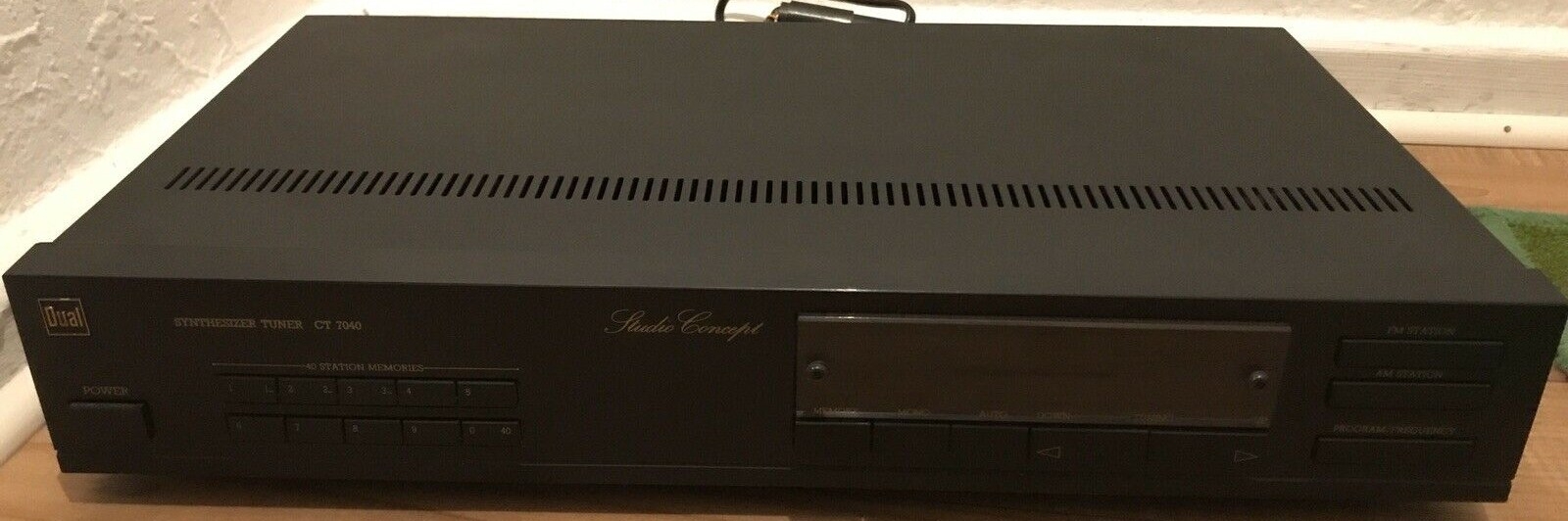 Dual CT 7040