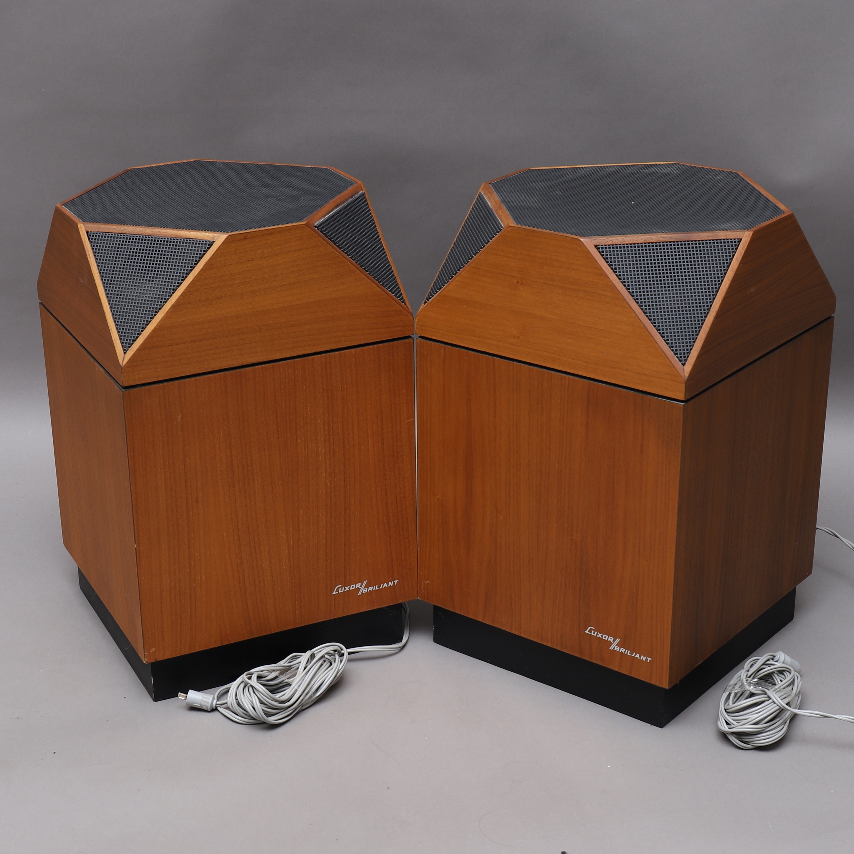 Luxor Radio Briljant