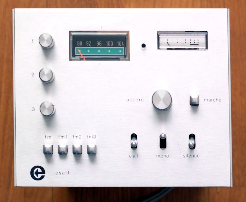 Esart Caisson Tuner FM