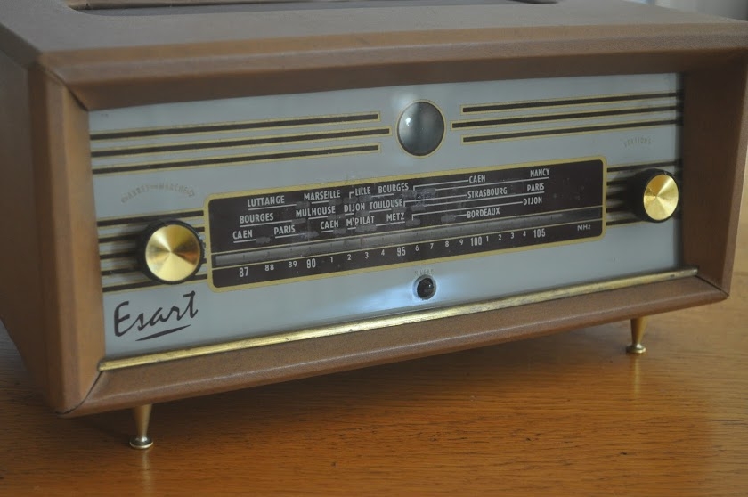 Esart Type B (853)