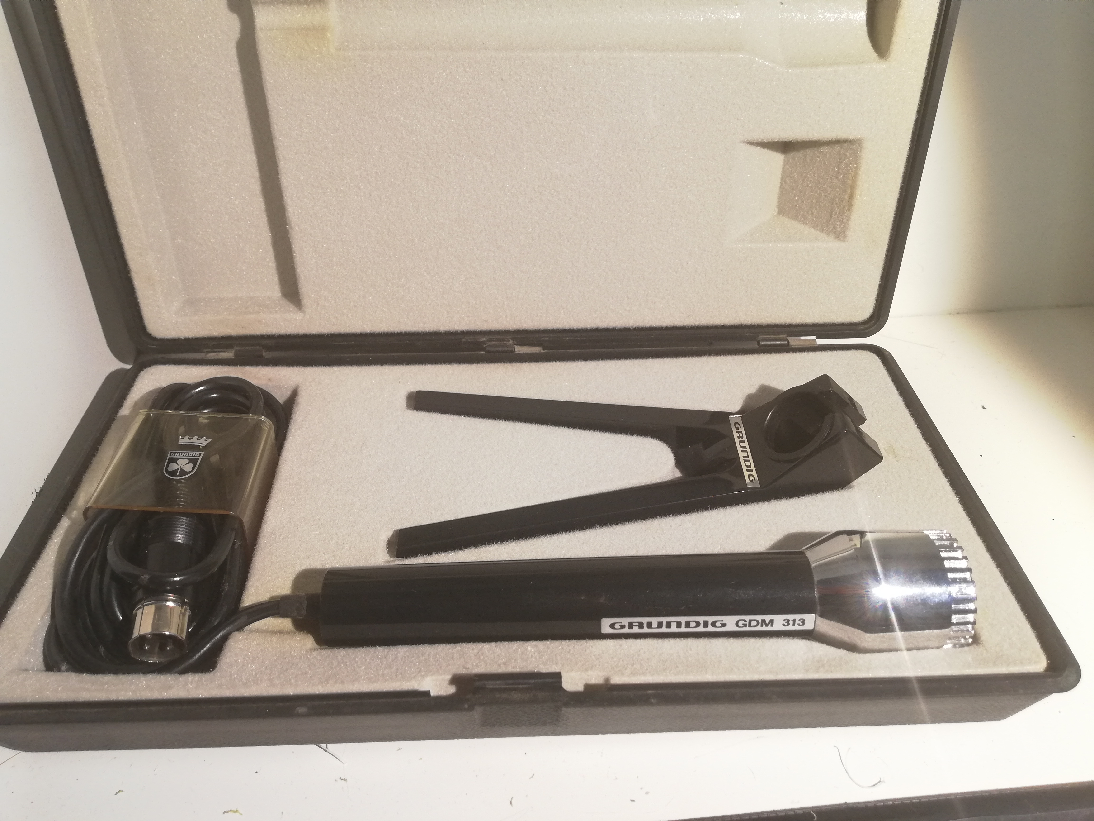 Grundig GDM 313