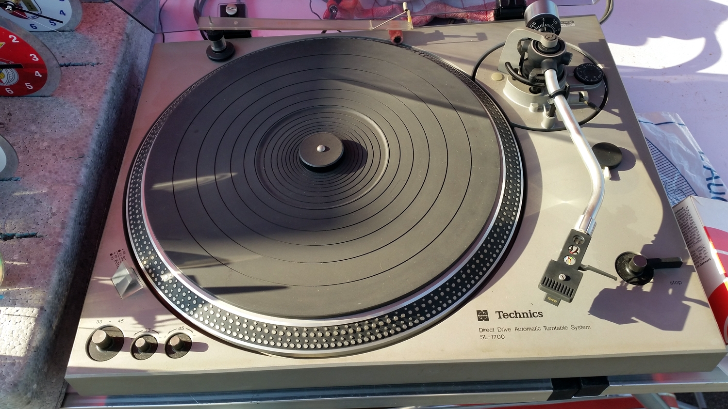 Technics SL-1700 / SL-1710