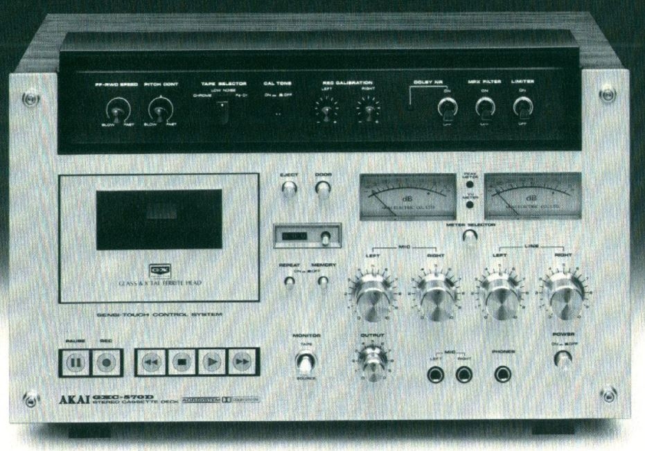 Akai GXC-570 D