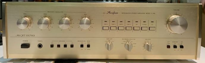 Accuphase E-206