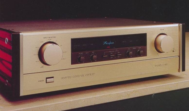 Accuphase C-260
