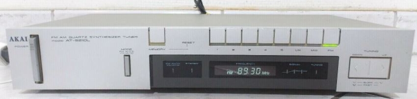 Akai AT-S 210 L