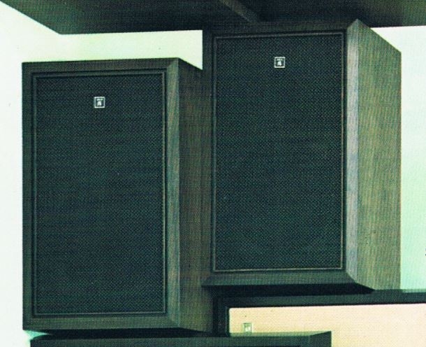 Akai SW-120A