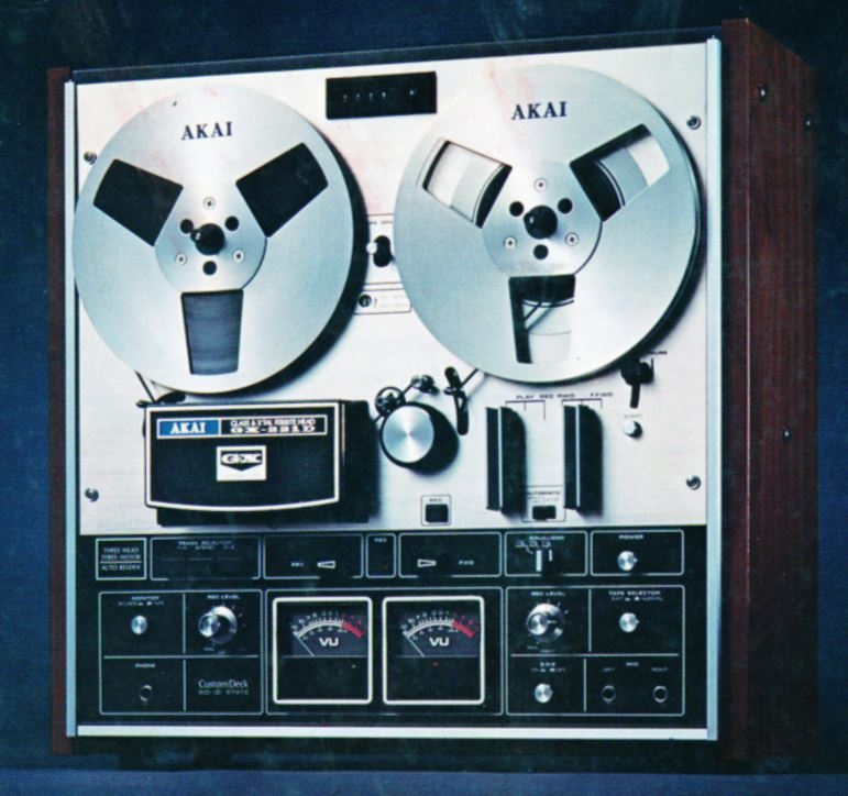 Akai GX-221D