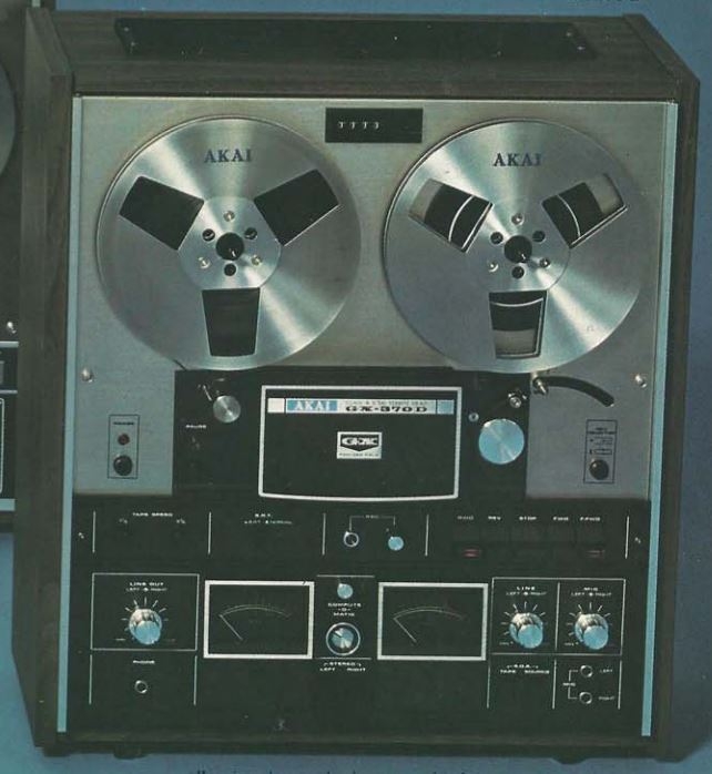 Akai GX-370D