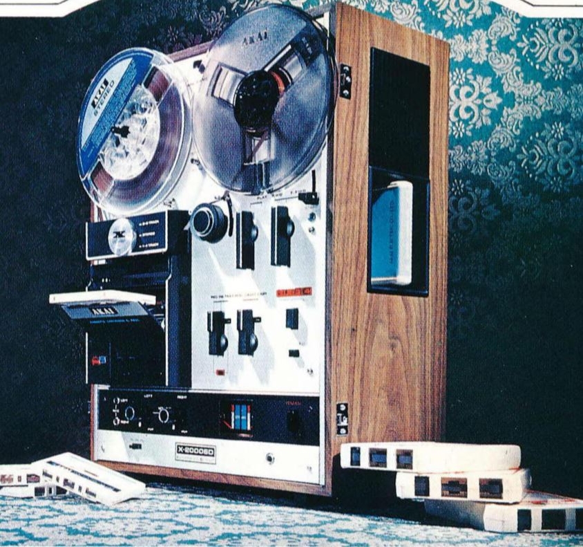 Akai X-2000SD