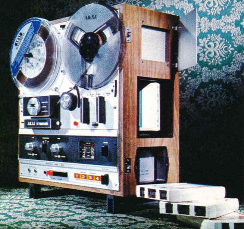 Akai X-1800SD