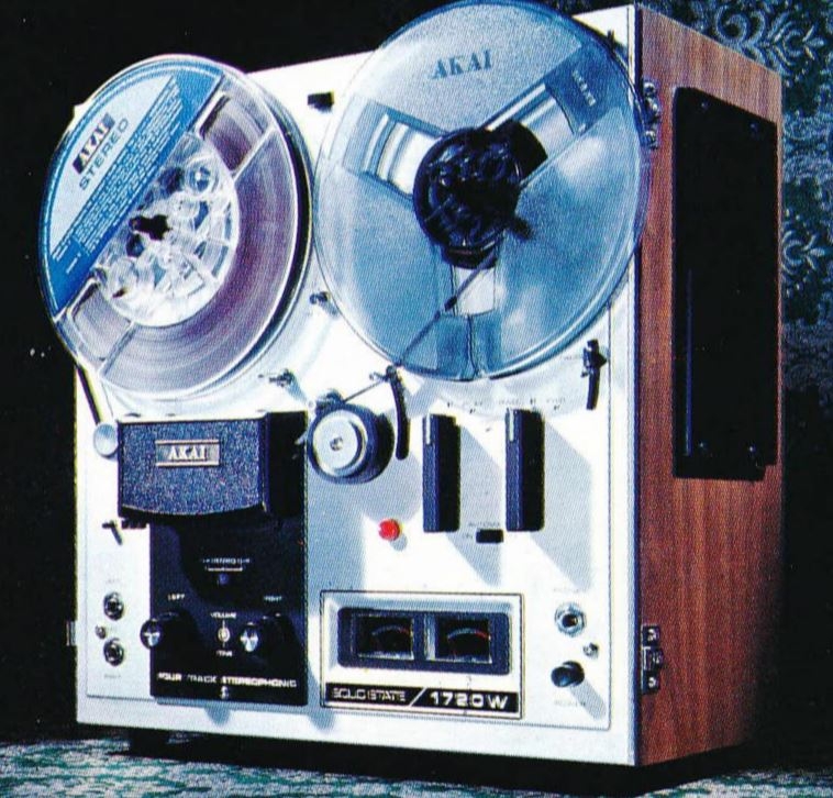Akai 1720W
