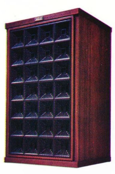 Akai SW-180