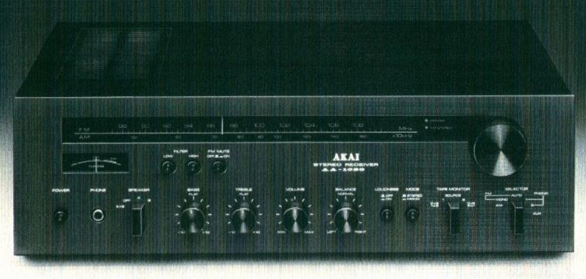 Akai AA-1020