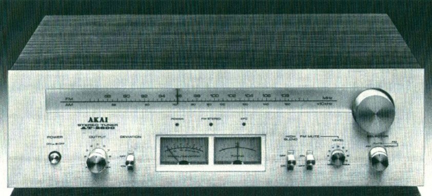 Akai AT-2600