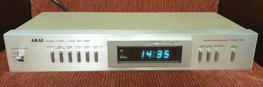 Akai DT-100