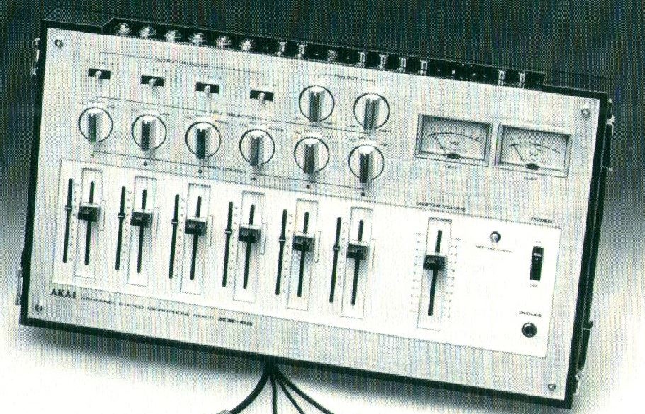 Akai MM-62