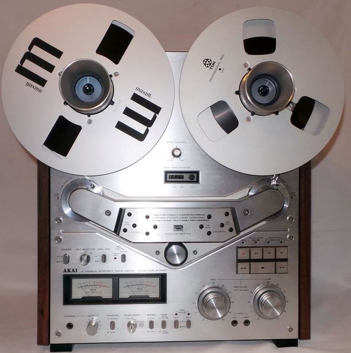 Akai GX-635 D