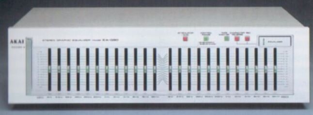 Akai EA-G90