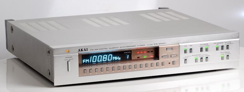 Akai PS-200T