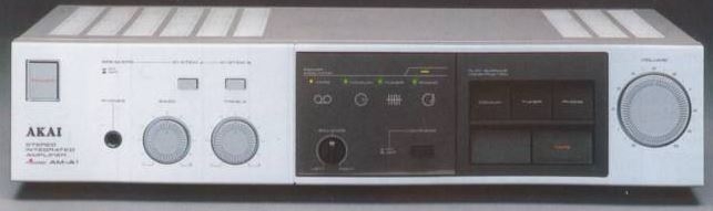 Akai AM-A1