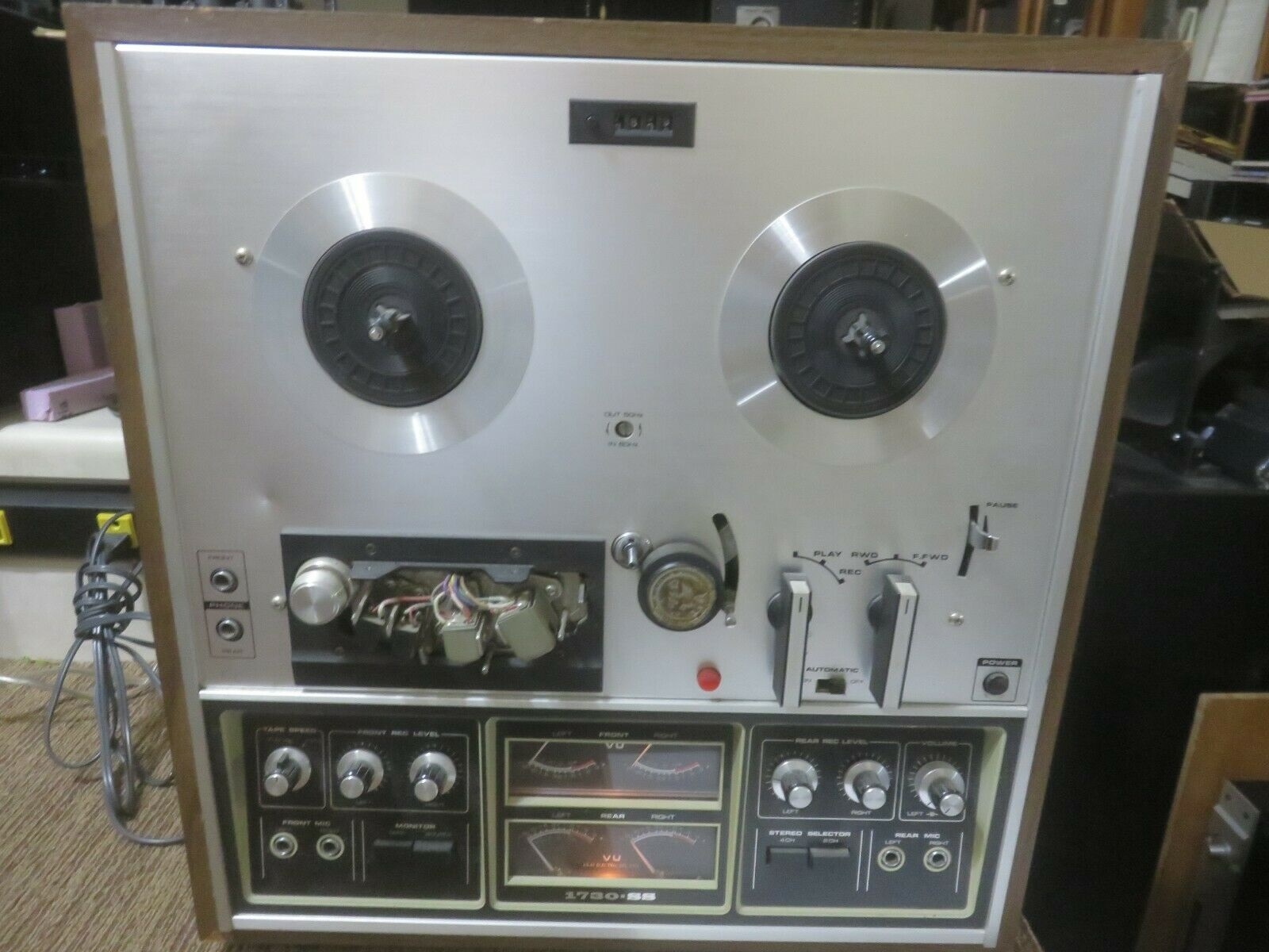 Akai 1730-SS