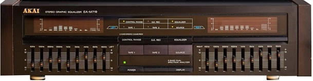 Akai EAM-719