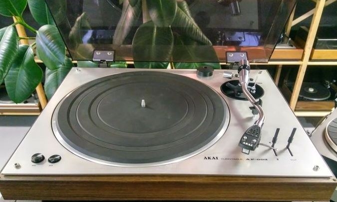 Akai AP-003