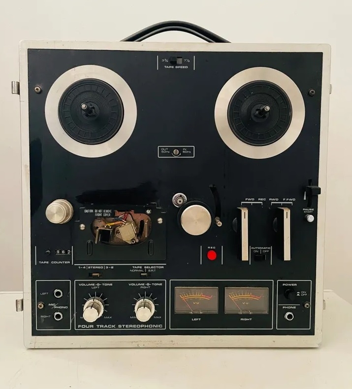 Akai 1721 L