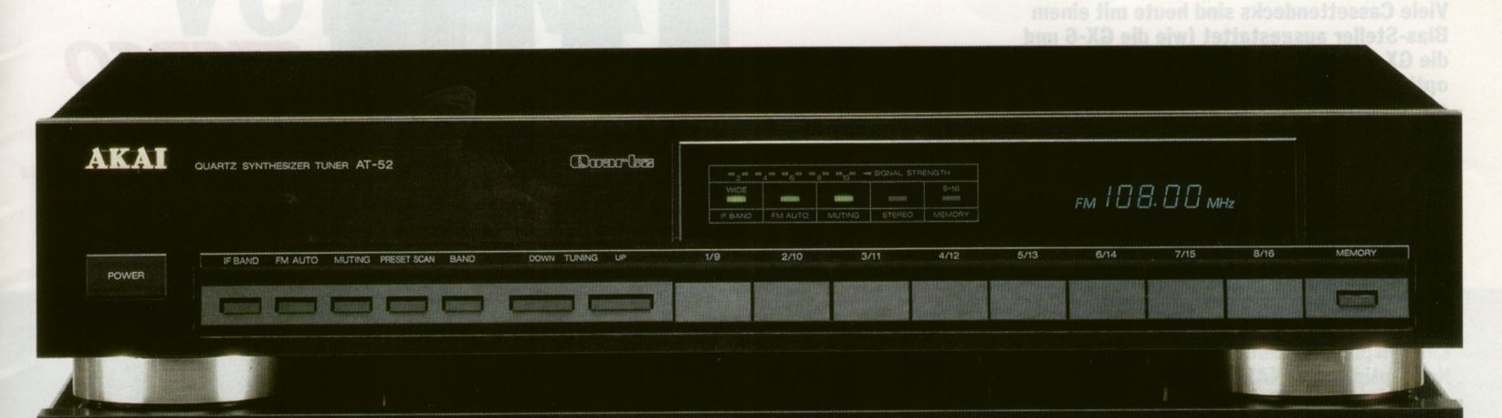 Akai AT-52