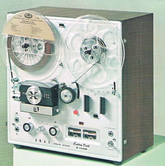 Akai X-150D