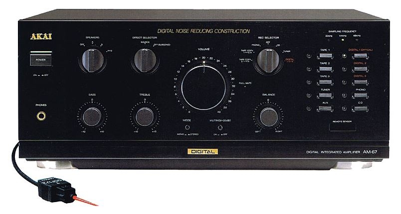 Akai AM-67