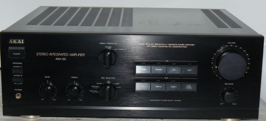 Akai AM-35