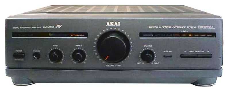 Akai AM-M630