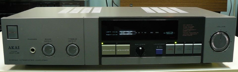 Akai AM-U2