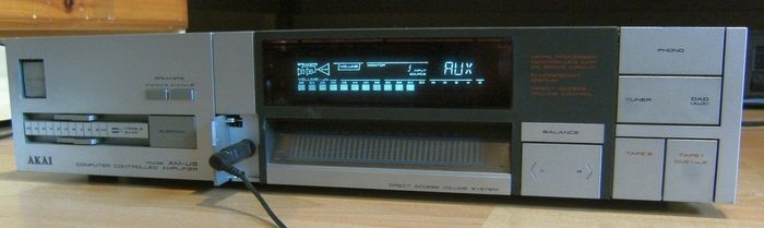 Akai AM-U3