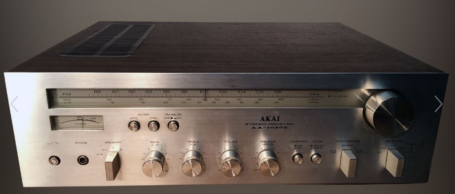 Akai AA-1020L