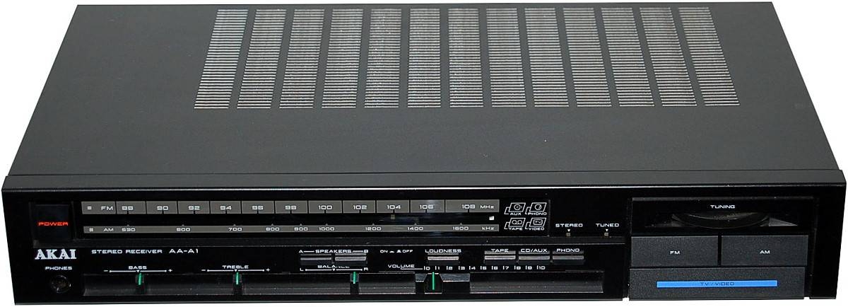 Akai AA-A1