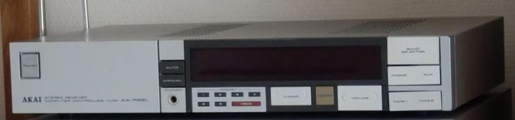 Akai AA-R22L