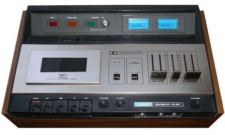 Akai GXC-38