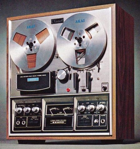 Akai 4440D
