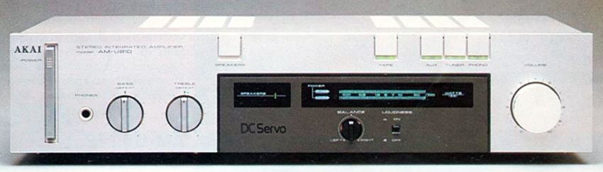 Akai AM-U210