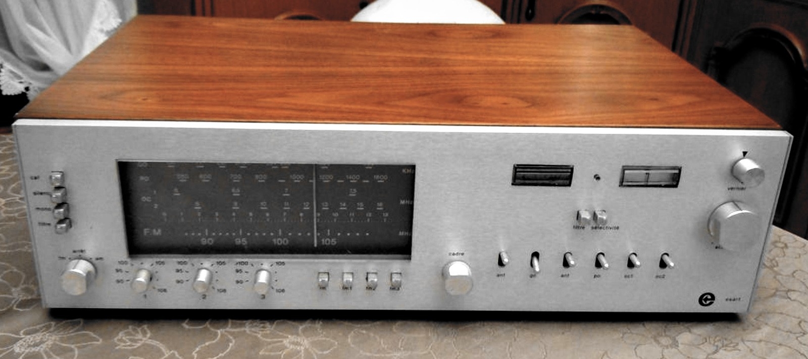 Esart Tuner AM / FM Haut de Gamme
