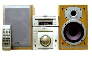 Akai QX-3700