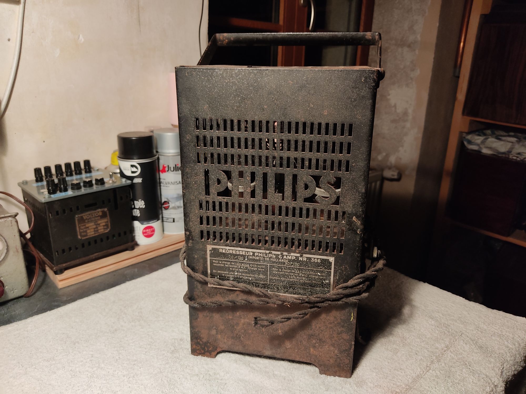 Philips 366