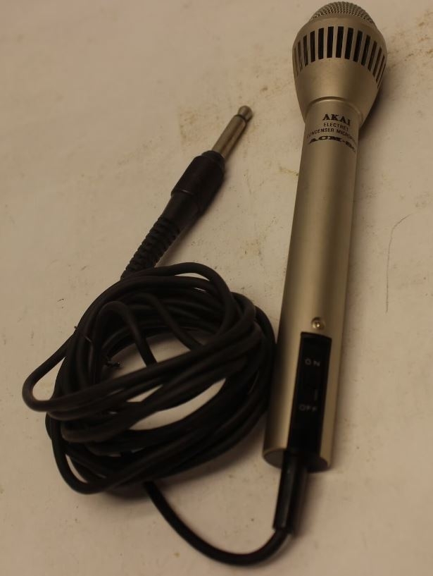 Akai ACM-80
