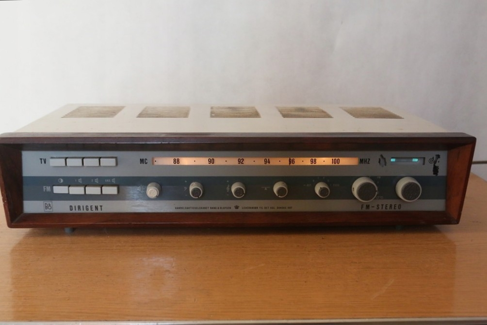 Bang & Olufsen  -  B&O Dirigent 609K